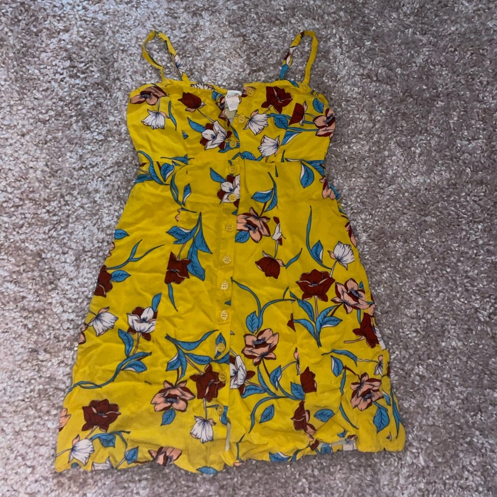 Yellow sundress
